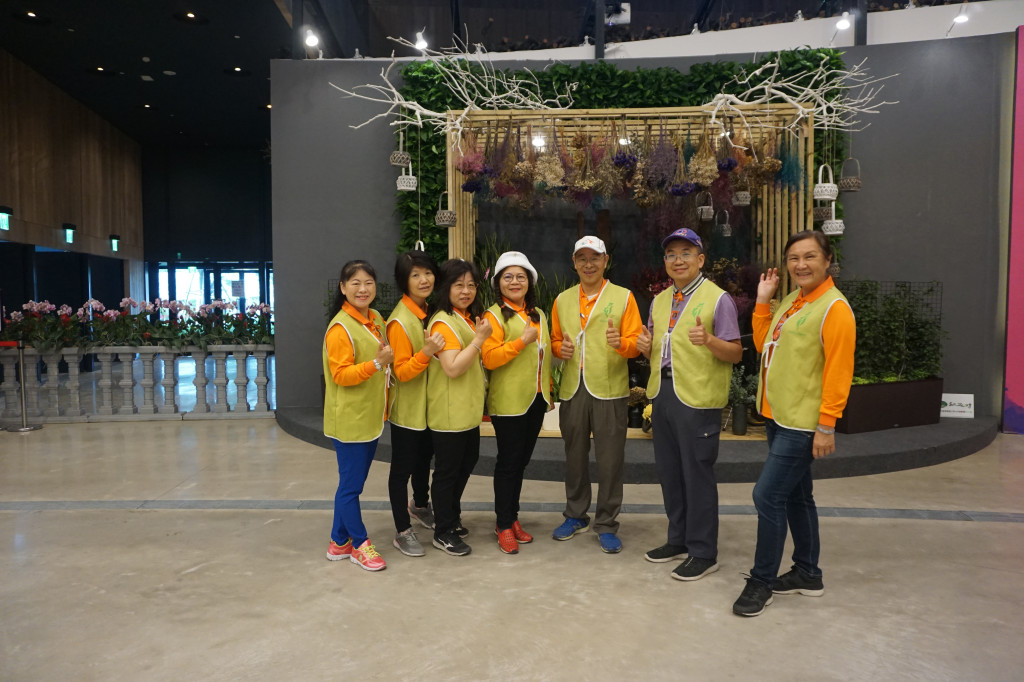 1071020花博后里花舞館值勤相片