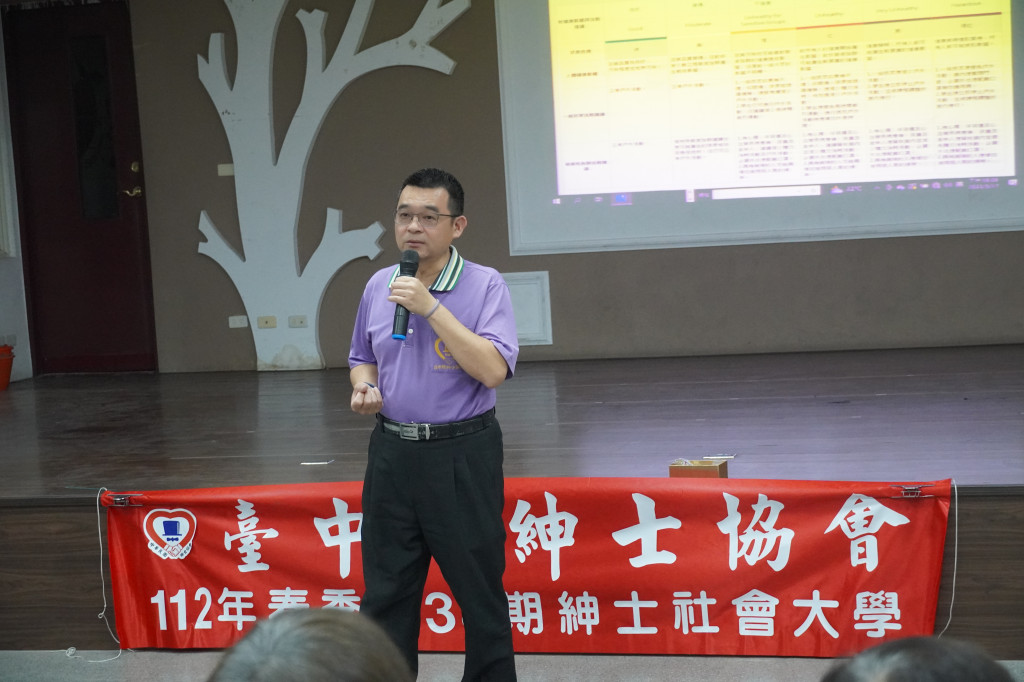 1120517電影欣賞-詹明霖