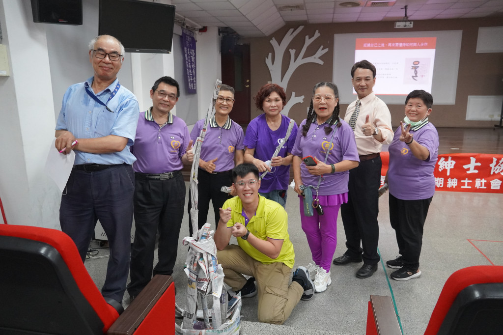 1120607胡國強老師