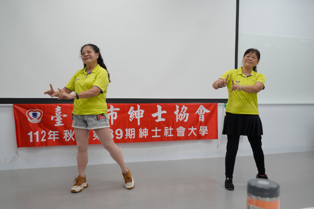 1120906蘇家杰老師