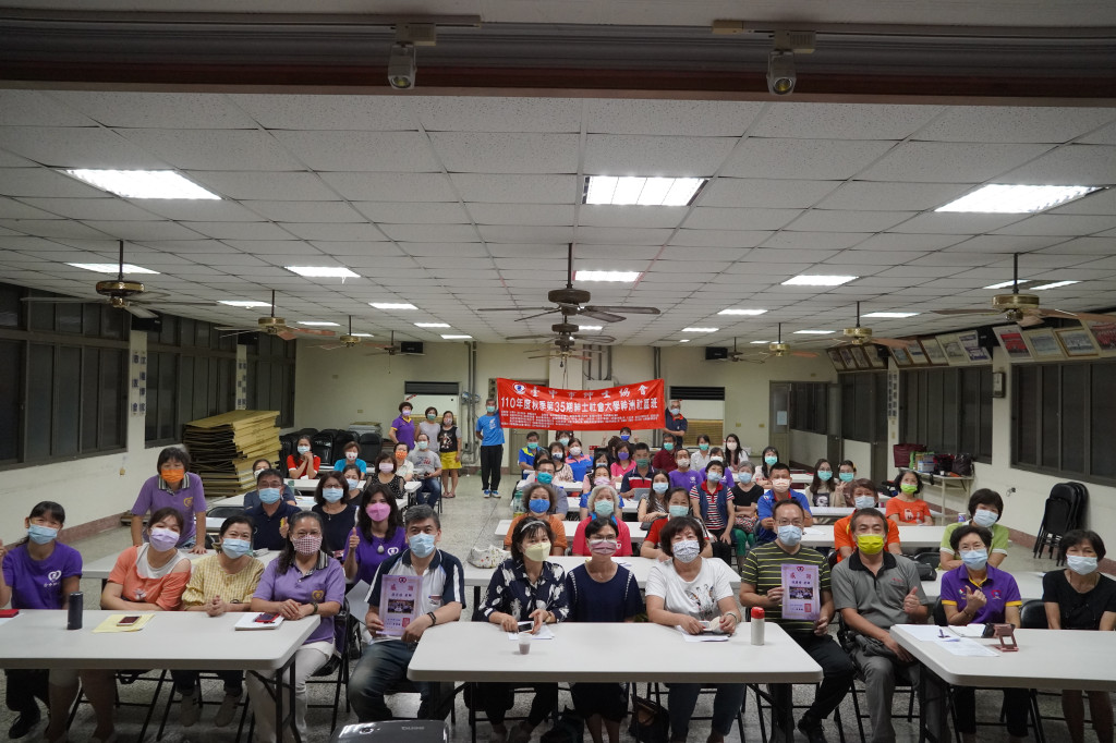 1100928陳慶豐老師