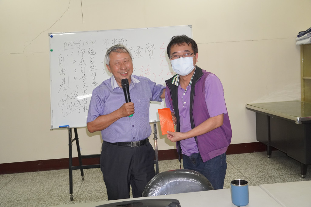 1110408莊聰正老師