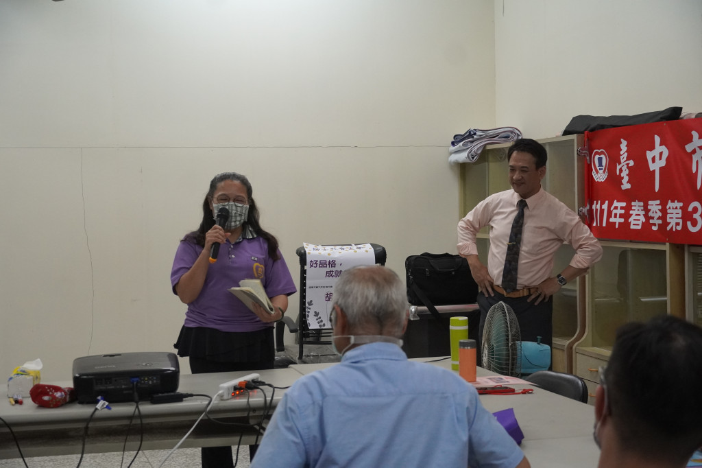 1110429胡國強老師