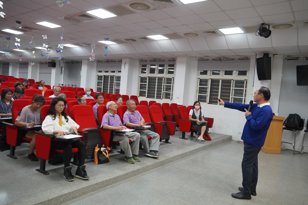 1090923王中砥老師