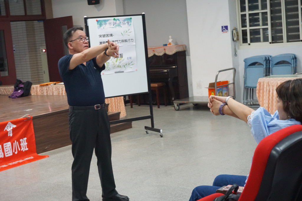 1080925方信智老師