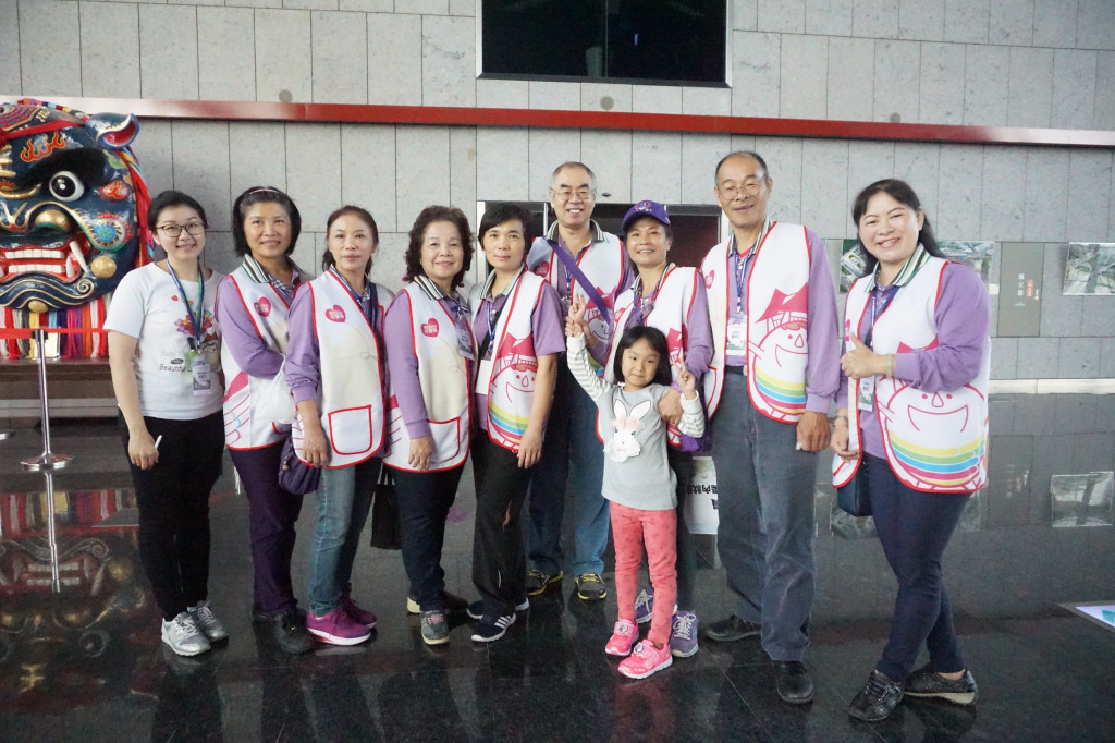 1061117支援市政府績優志工頒獎