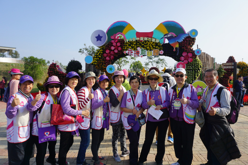 1051224后里花毯節志工