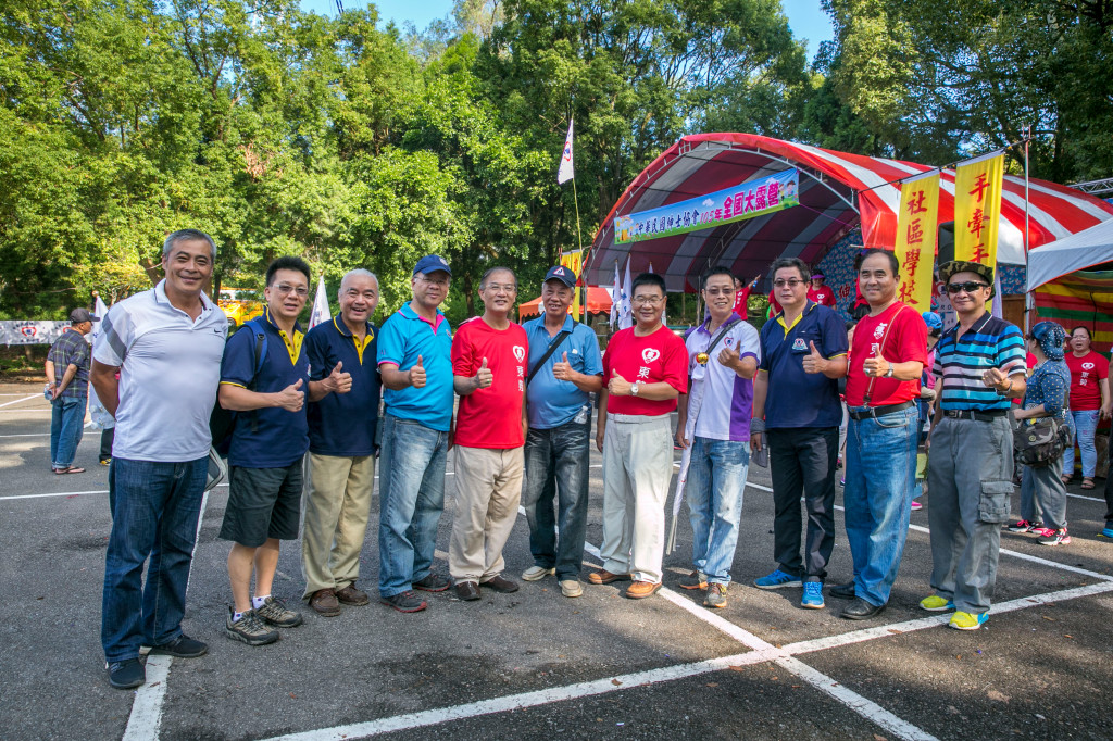 1051022-23全國大露營晨操