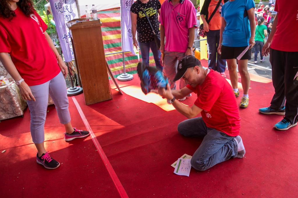 1051022-23全國大露營闖關- 拜土地公